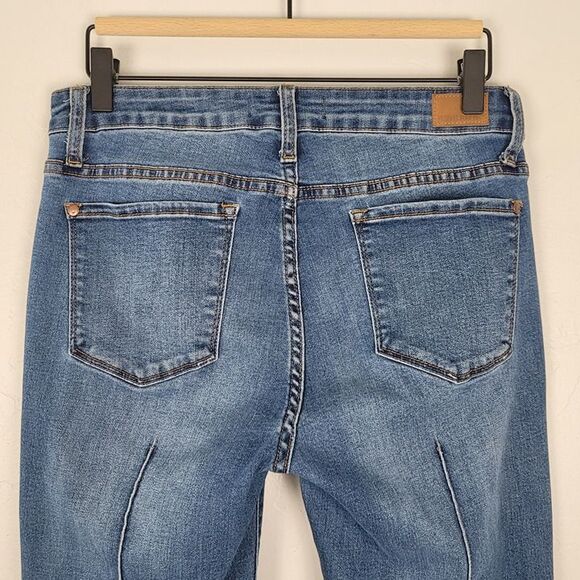 Judy Blue Size 30 Cropped Straight Fit Jeans Front Back Seam Stretch Blue - Picture 6 of 12